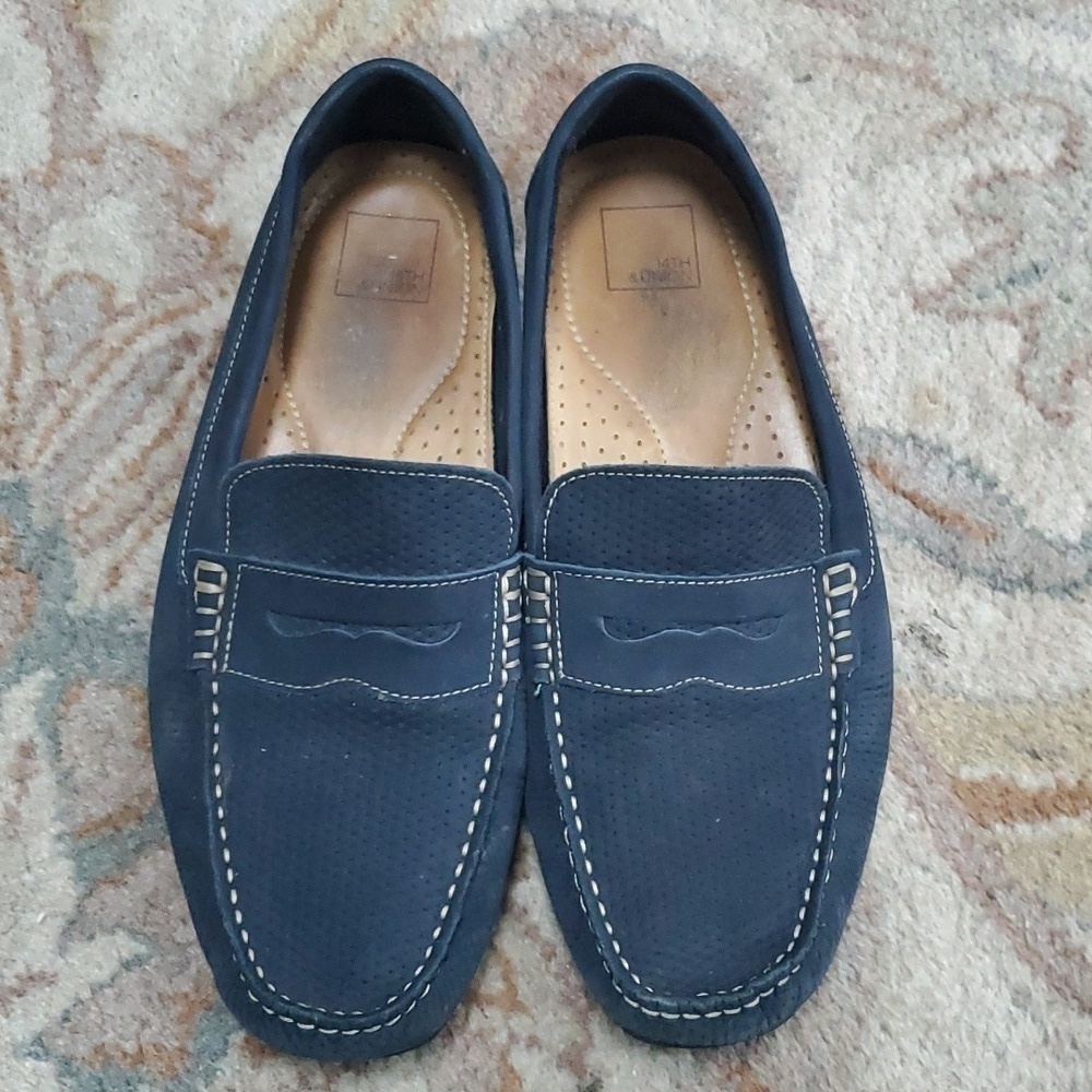 14th and Union blue suede loafers